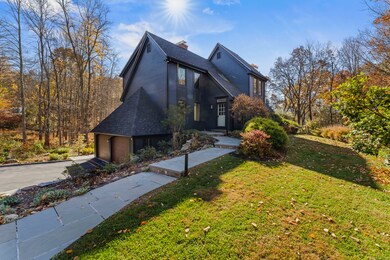 31 Poverty Hollow Rd, Newtown, CT 06470 - photo 2