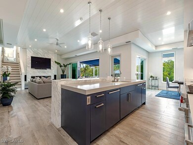 2323 Harbor Rd, Naples, FL 34104 - photo 5