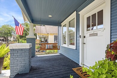 609 Aurora St, Houston, TX 77008 - photo 3