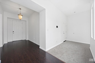 9302 Vistoso Way, Bakersfield, CA 93312 - photo 5