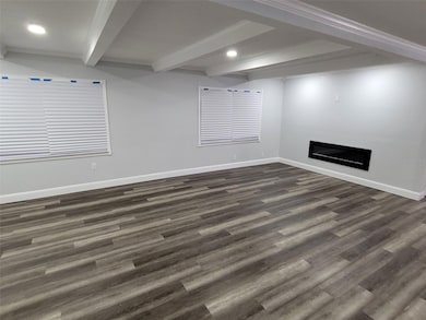 4002 Thonotosassa Rd, Plant City, FL 33565 - photo 5