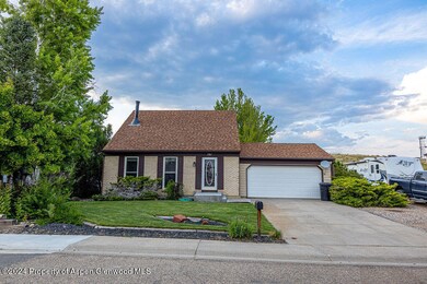 781ParkCourt-17