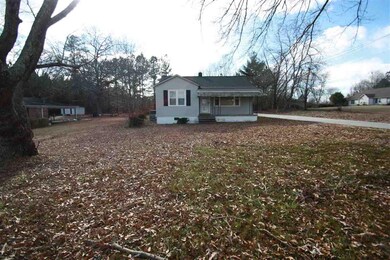 1236 Campton Rd, Inman, SC 29349 - photo 2
