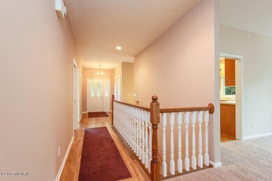 006-Foyer-4340909-small
