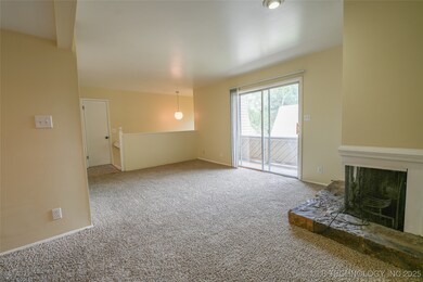 7321 S Yale Ave unit 219, Tulsa, OK 74136 - photo 2