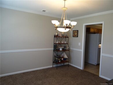 2242 Ballingarry Dr, Statesville, NC 28625 - photo 5