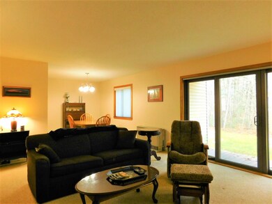 55 Bayberry Ln, South Burlington, VT 05403 - photo 5