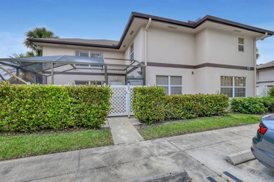15 Amherst Ct unit A, Royal Palm Beach, FL 33411 - photo 2
