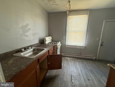 5313 Hamlin Ave, Baltimore, MD 21215 - photo 5