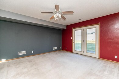1280 Daleview Dr unit 4, Marion, IA 52302 - photo 5