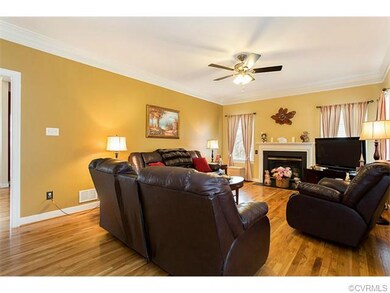 8007 Hampton Arbor Cir, Chesterfield, VA 23832 - photo 6