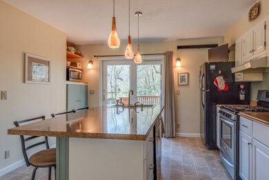 11 Larch Rd, Georgetown, MA 01833 - photo 4