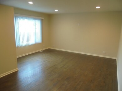 1345 E Forest Ave, Des Plaines, IL 60018 - photo 5