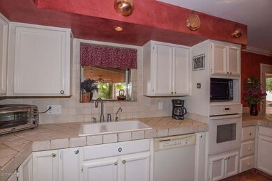 Kitchen2
