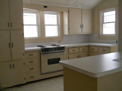 420 High St, Marshall, MI 49068 - photo 4