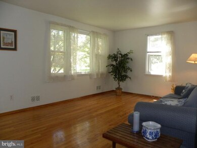 1706 Wayne Ave, Parkville, MD 21234 - photo 3