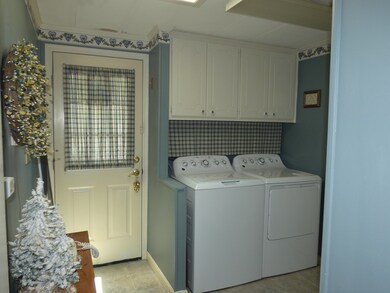 9 Fir Cir, Rockland, MA 02370 - photo 7