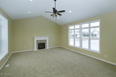 3640 St Luke-103
