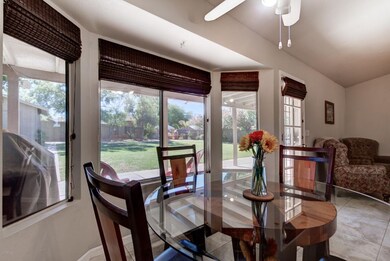 1321 N Rowen-33