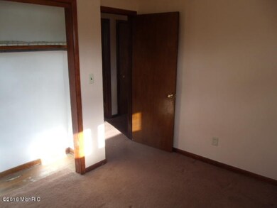 13117 Lubke Rd, New Buffalo, MI 49117 - photo 5