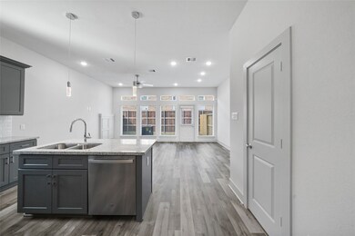 7242 Saint Augustine St unit A, Houston, TX 77021 - photo 6