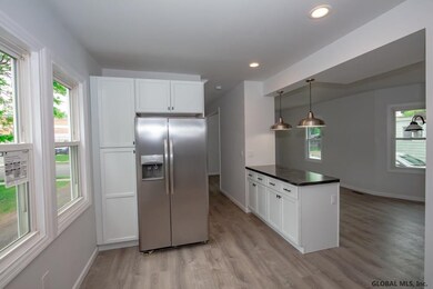 209 Glen Ave, Schenectady, NY 12302 - photo 6