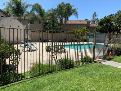 153 S Wilmington Ave unit C, Compton, CA 90220 - photo 4