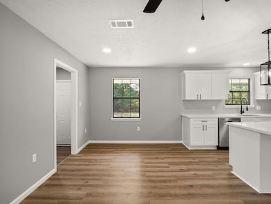 904 Cook Dr, Deridder, LA 70634 - photo 6