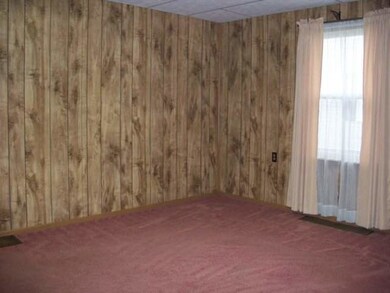 1607 S Biltmore Ave, Muncie, IN 47302 - photo 6