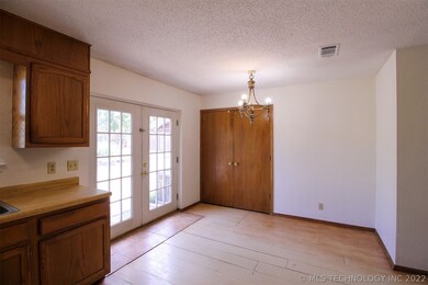 14461 S Oklahoma Blvd, Glenpool, OK 74033 - photo 7