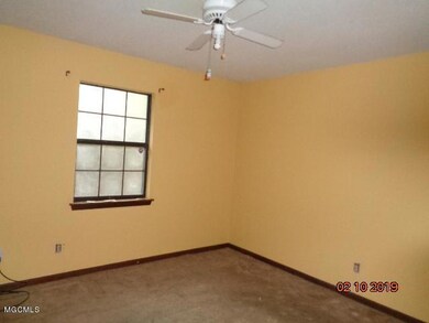 320 S Howard Ave, Picayune, MS 39466 - photo 7