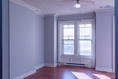 359 Madison Ave, Albany, NY 12210 - photo 3