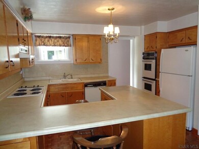 450 Clarence St, Johnstown, PA 15905 - photo 7