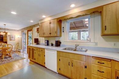 111 Summer St, Milford, NH 03055 - photo 5