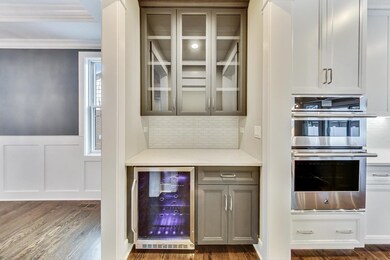 622 W Crockett Ave, Elmhurst, IL 60126 - photo 7