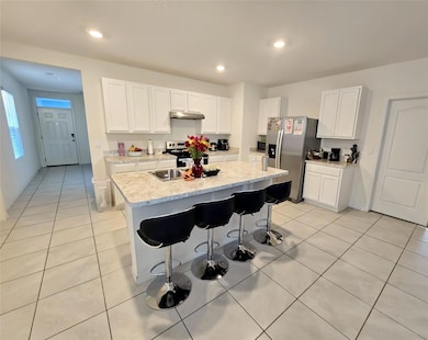 1811 Post Oak Dr, Davenport, FL 33837 - photo 5