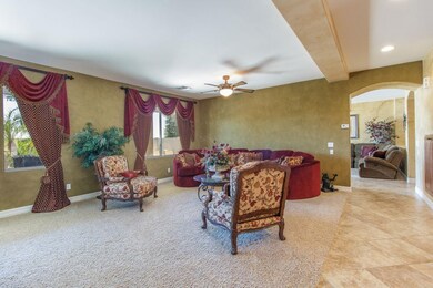 6) FORMAL LIVING