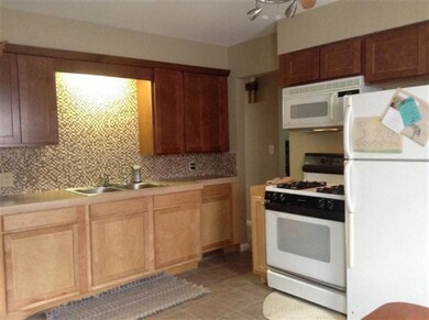 1328 Herrick Ave NE, Grand Rapids, MI 49505 - photo 6