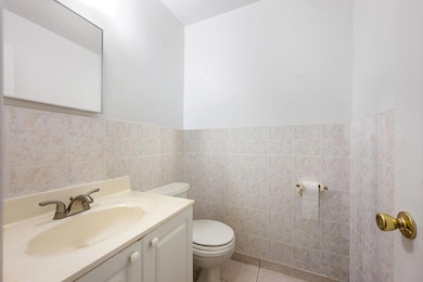 21 Leewood Loop, Staten Island, NY 10304 - photo 6