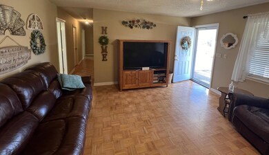 Living room (3)