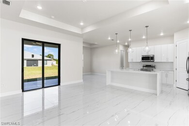 Slider to tiled lanai