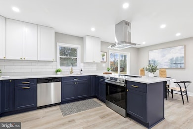 786 Rolling View Dr, Annapolis, MD 21409 - photo 3