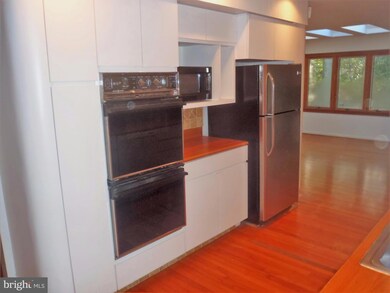 9950 Beech Ln, La Plata, MD 20646 - photo 7