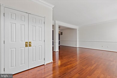 22576 Welborne Manor Square, Ashburn, VA 20148 - photo 4
