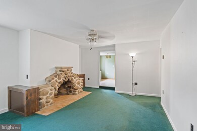 3507 Earl St, Reading, PA 19605 - photo 5