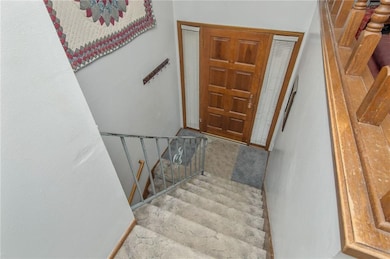 5604 SW 5th Place, Des Moines, IA 50315 - photo 2