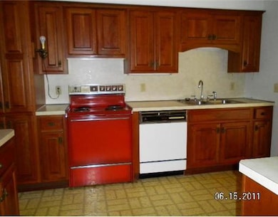 92 Old Post Rd unit 23, Westerly, RI 02891 - photo 6