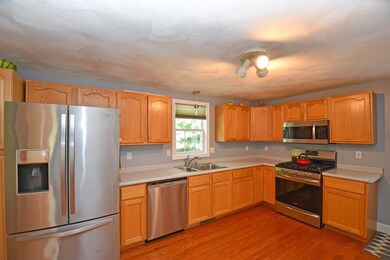 102 Lowell Rd unit A, Pepperell, MA 01463 - photo 6