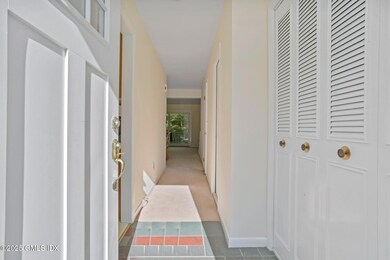 2-Entry hall-74-silo-cir