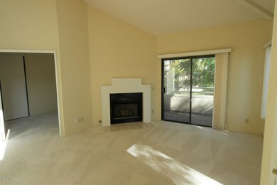 217 Mcafee Ct, Thousand Oaks, CA 91360 - photo 2